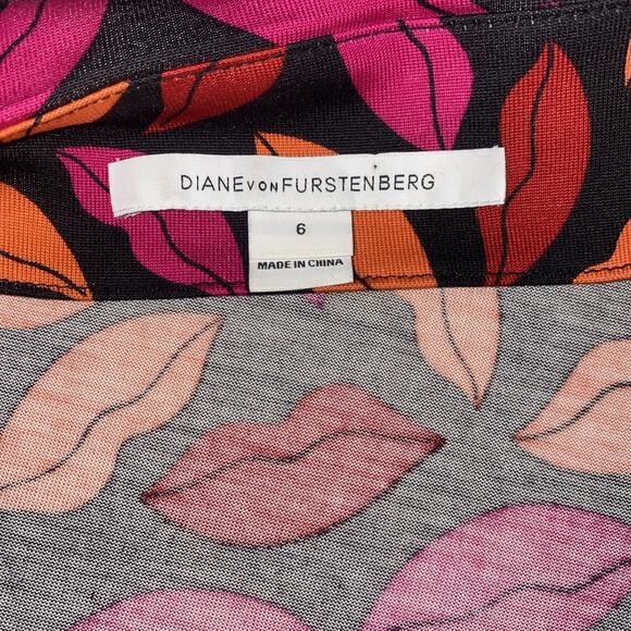 Diane Von Furstenberg Julian Two 100% Silk Wrap Dress Black W/lips Size 6 - Picture 5 of 11